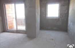 2 camere renovate la etaj intermediar!