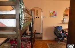 2 camere, 55 mp + boxa la subsol!