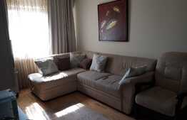 Vanzare apartament 4 camere, decomandat,etaj intermediar, zona Iulius Mall