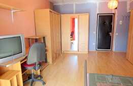 Garsoniera 34 mp, balcon de 5.6 mp, parcare! Zona strazii Florilor!