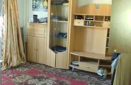 3 camere, decomandat, 65 mp, boxa, zona strazii Teleorman