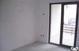 Apartament cu 3 camere, 75 mp!