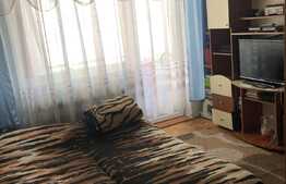 Apartament 3 camere, etaj intermediar, zona Casa Radio