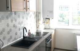 Apartament 2 camere, decomandat, 50 mp, zona Piata 1 Mai