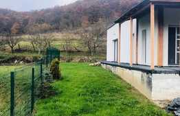 Scădere de preț! Casa noua in zona linistita 