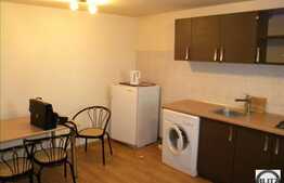 Vanzare 2 camere, 80 mp, semidecomandat, cu scara interioara, zona 21 Decembrie