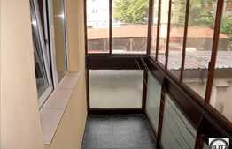 Vanzare 2 camere, 80 mp, semidecomandat, cu scara interioara, zona 21 Decembrie