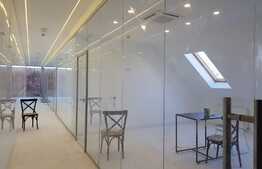 Birou situat Ultracentral, 32 mp, Ultrafinisat