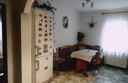 2 camere, 51 mp, decomandat, zona strazii Gheorghe Doja