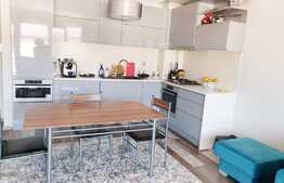 Profita acum! Apartament de lux, 80 mp, garaj! zona Sub Cetate ! 