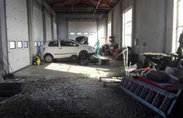 Hala  industriala de 200 mp, plus 80 mp birouri si 500 mp curte