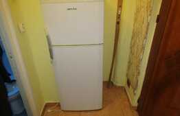 Garsoniera, 28 mp, mobilata, zona UMF