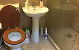 Apartament cu 3 camere, 48 mp ! Zona Terra!