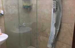 Apartament cu 3 camere, 48 mp ! Zona Terra!