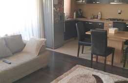 Apartament 3 camere, etaj intermediar, loc parcare ! Zona Strazii Eroilor! 