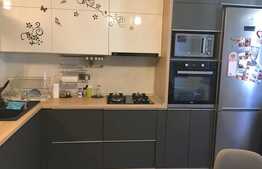 Apartament cu 2 camere, 50 mp, parcare+garaj!