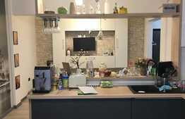 Apartament cu 2 camere, 50 mp, parcare+garaj!