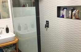 Apartament cu 2 camere, 50 mp, parcare+garaj!