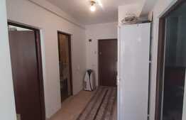 Etaj intermediar, parcare, complet mobilat si utilat, zona Porii