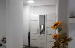  Apartament 2 camere, lux, 60 mp, loc parcare! Zona VIVO!