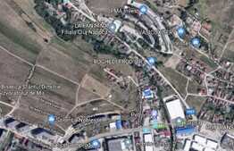 Teren de vanzare, 424 mp, front stradal 15,40 m in zona linistita de case 