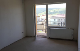 Apartament cu doua camere decomandate in zona Primariei Baciu