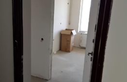 Apartament cu doua camere decomandate in zona Primariei Baciu