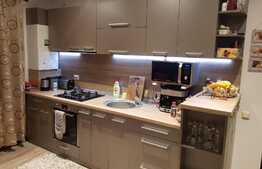 Apartament 3 camere, AC ,modern, 58mp, loc parcare, zona Terra!