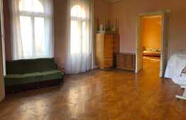 Daca vrei o bucata de istorie, am pentru tine 4 camere, 158 mp, terasa, gradina 832 mp in zona ultracentrala!