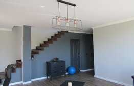 De vanzare casa individuala 140 mp utili, teren 800 mp, zona verde si panorama