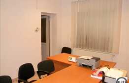 Vanzare 2 camere, 49 mp in zona Pietei Mihai Viteazul. De Vazut!