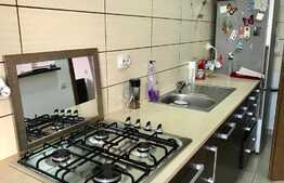 Garsoniera moderna, zona Eroilor