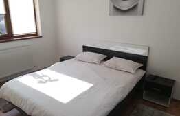 Apartament 3 camere, 80 mp, A.C, 2 terase,  parcare,  zona strazii Fagului