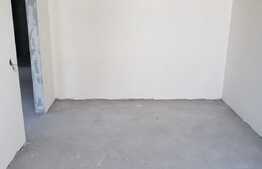 Apartament 3 camere, etaj intermediar, situat in zona rezidentiala !