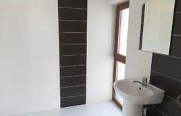 Apartament 3 camere, 87 mp, 2 terase, 3 parcari, zona strazii Fagului