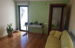 Casa individuala, 310mp, gradina superba , garaj, zona Tauti!
