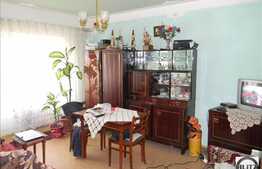 64 mp decomandat, etaj 7/8!!!