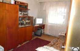 64 mp decomandat, etaj 7/8!!!