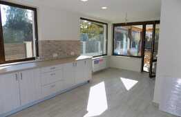 Casa individuala, 160 mp utili, teren de 500 mp! Zona de case!