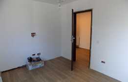 Casa individuala, 160 mp utili, teren de 500 mp! Zona de case!