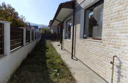 Casa individuala, 160 mp utili, teren de 500 mp! Zona de case!