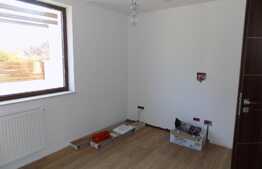 Casa individuala, 160 mp utili, teren de 500 mp! Zona de case!