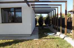 Casa individuala, 160 mp utili, teren de 500 mp! Zona de case!