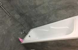 Apartament cu 3 camere , 50 mp, zona Terra ! 