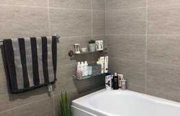 3 camere, semidecomandat, 75 mp., modern/lux, zona Eroilor