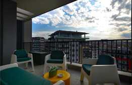 Penthouse 110 mp, terasa 100 mp, priveliste superba, zona Sophia Residence