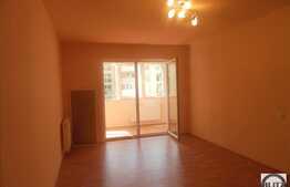 Apartament cu 2 camere, 56 mp, terasa de 14 mp, decomandat, zona strazii Porii!