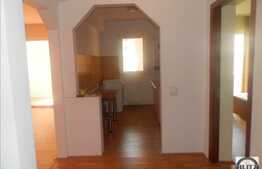 Apartament cu 2 camere, 56 mp, terasa de 14 mp, decomandat, zona strazii Porii!