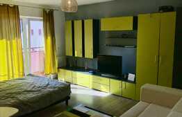 Garsoniera moderna, loc de parcare, zona Eroilor!