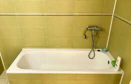 Garsoniera moderna, loc de parcare, zona Eroilor!